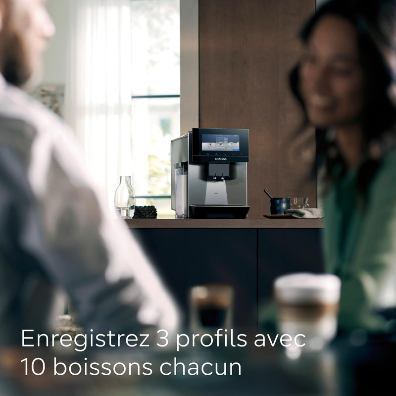 Siemens EQ900 TQ903R03 – Machine à Café Automatique Expresso avec BaristaMode, eGrinder, Écran iSelect 6,8", Home Connect, Acier Inoxydable