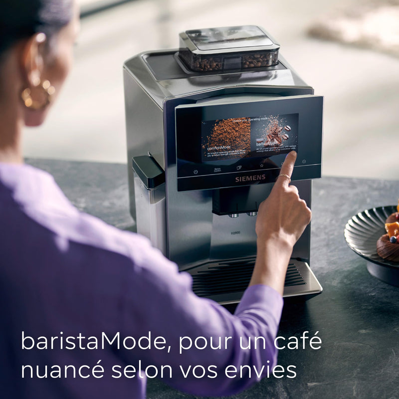 Siemens EQ900 TQ903R03 – Machine à Café Automatique Expresso avec BaristaMode, eGrinder, Écran iSelect 6,8", Home Connect, Acier Inoxydable