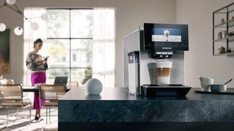 Siemens EQ900 TQ905R03 – Machine à Café Automatique avec Moulin, BaristaMode, Écran 6,8", Home Connect, Acier Inoxydable